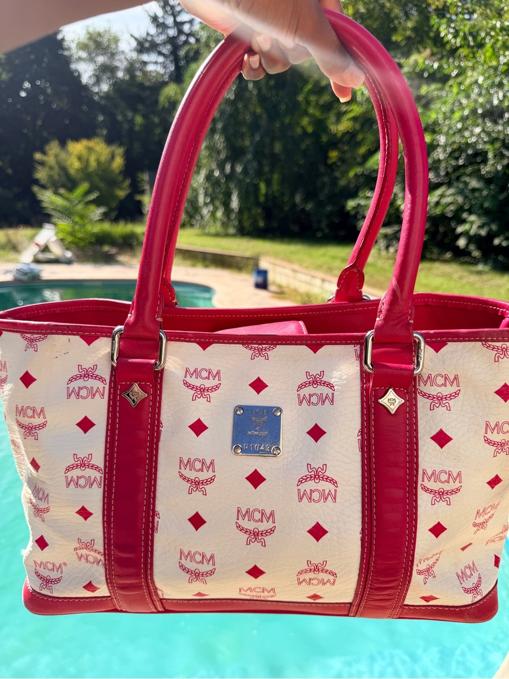 💯 Authentic MCM White & Hot Pink Signature Tote Bag